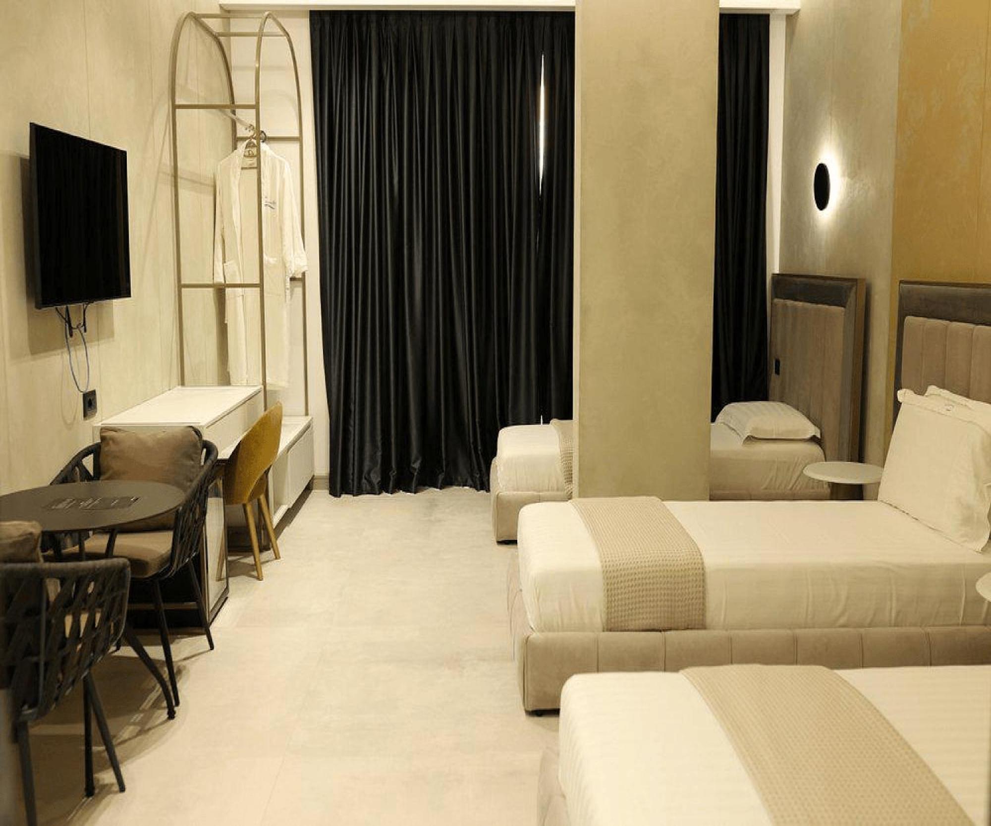 Comfort Suites Golem  Kültér fotó